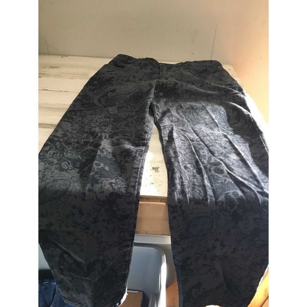 Gloria Vanderbilt black grey paisley print straight leg jeans size 12P